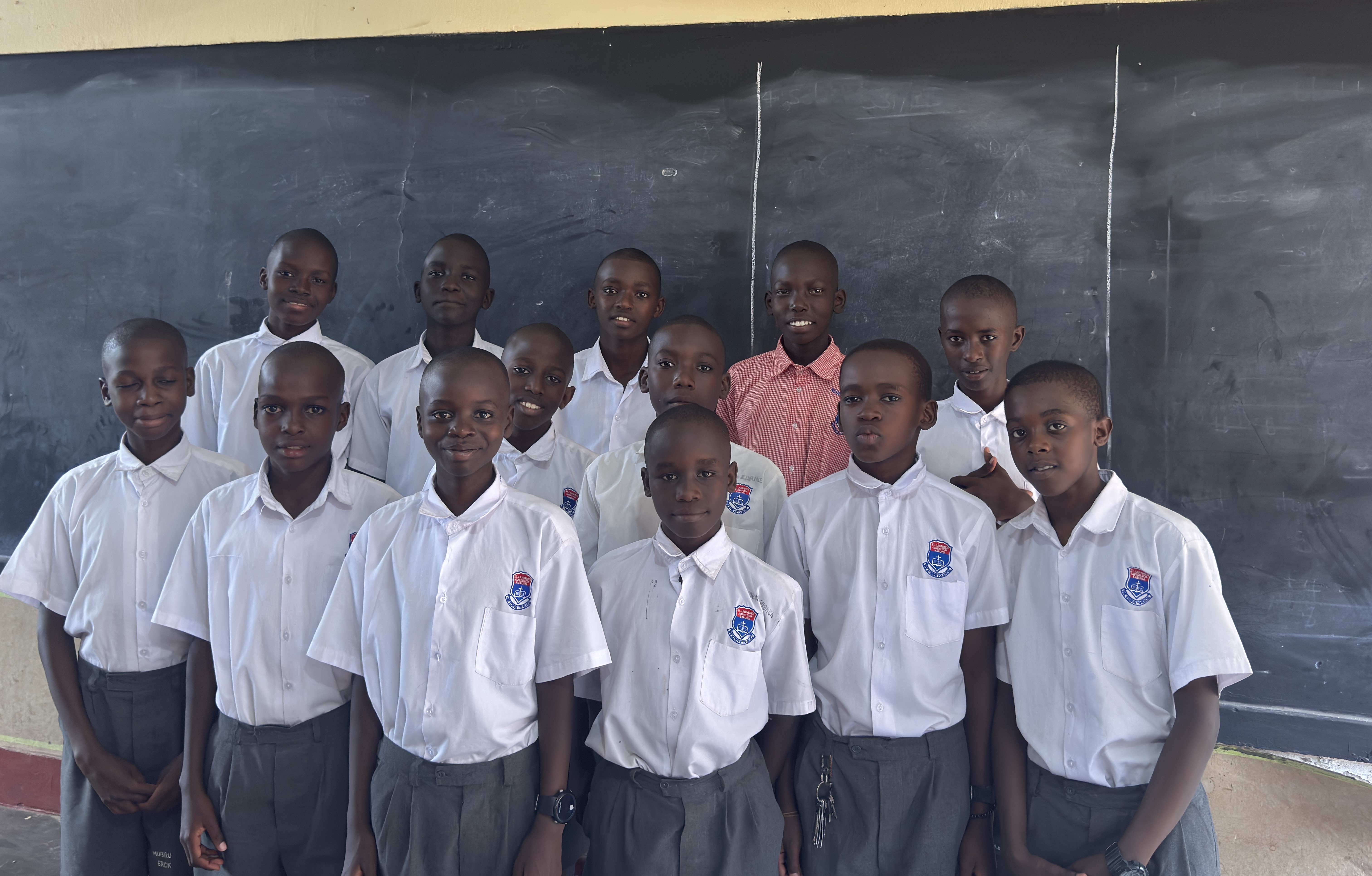 Primary Pupils Reading in Classroom